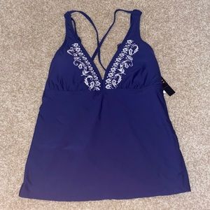 Alex Marie Fit Solution Estilo Floral Embroidered Tankini Swim Top Bikini